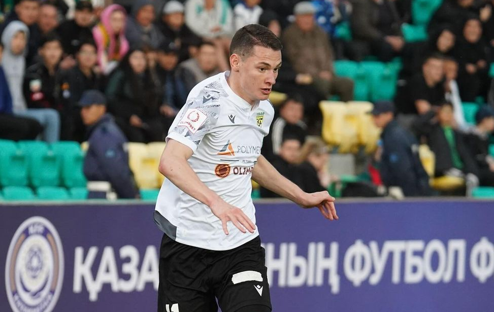 Қынаптың затпен жыртылуы